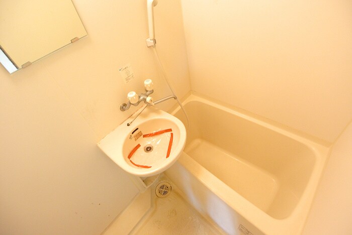 物件内観写真9　(バス／シャワールーム等)