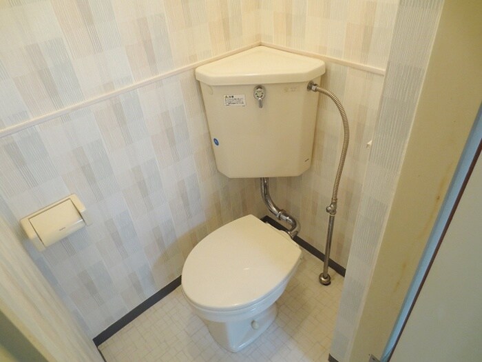 物件内観写真10　(トイレ)