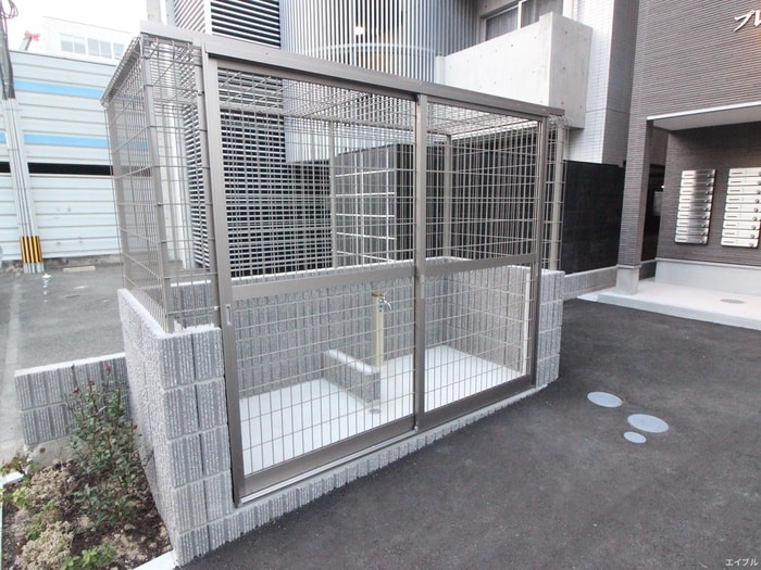 物件外観写真4　(建物設備)