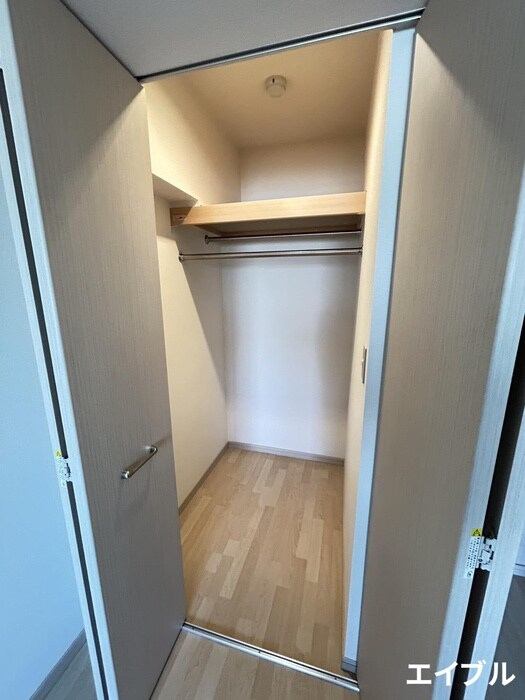 物件内観写真16　(収納)