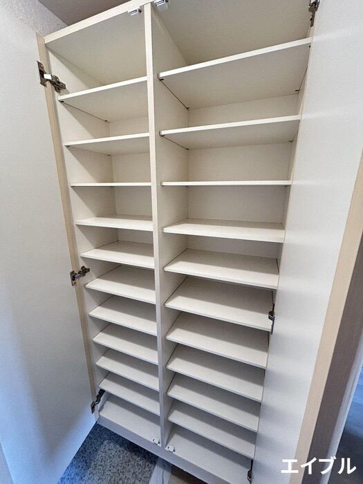 物件内観写真21　(靴箱)