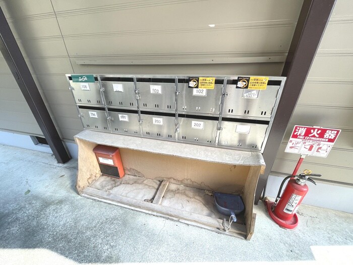 物件外観写真6　(建物設備)