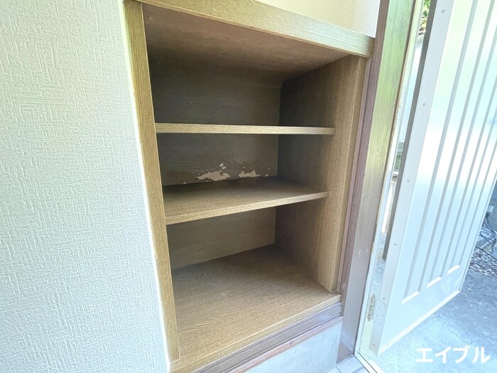 物件内観写真16　(靴箱)