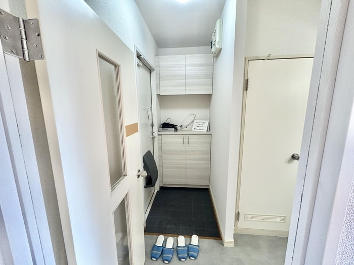 物件内観写真10　(玄関)