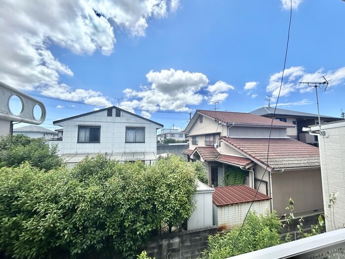 物件内観写真12　(室内からの展望)