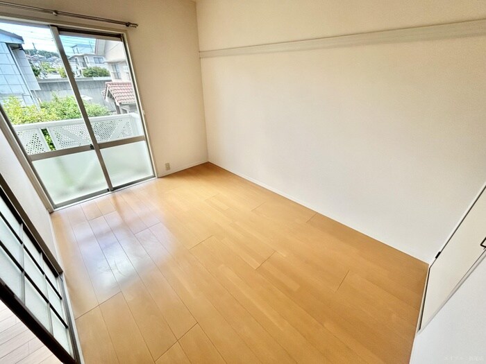 物件内観写真14　(居室)