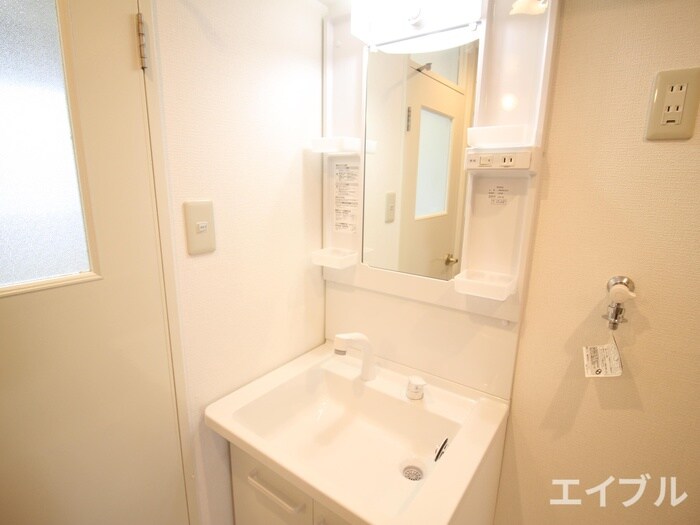 物件内観写真13　(洗面)