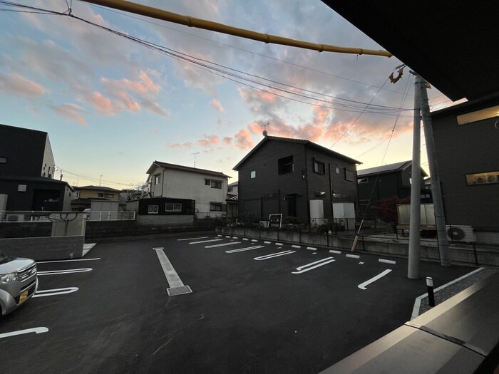 物件内観写真15　(室内からの展望)