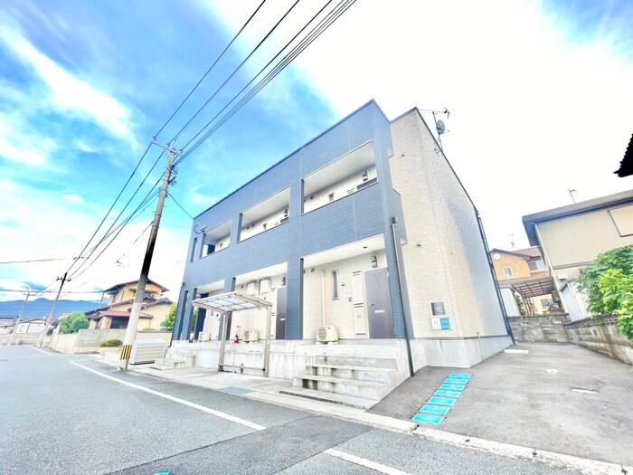 物件外観写真1　(外観写真)