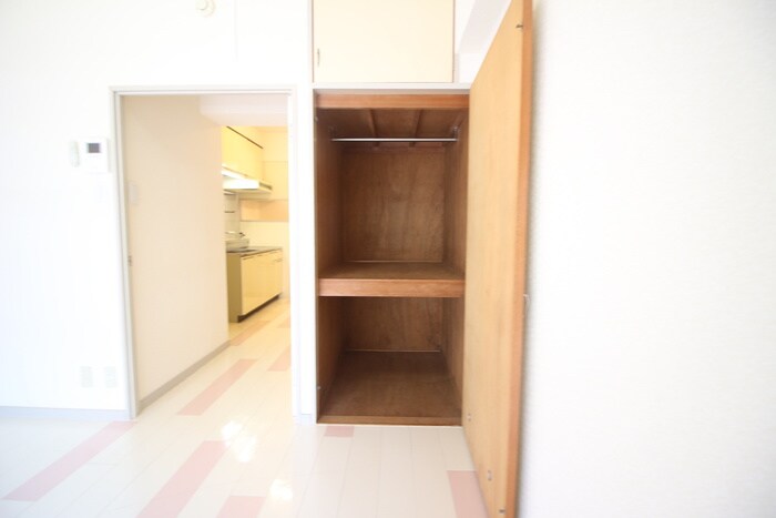 物件内観写真9　(収納)