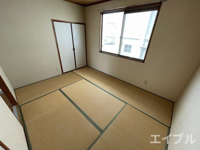 物件内観写真6　(居室)