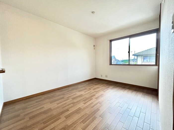 物件内観写真16　(内観写真)