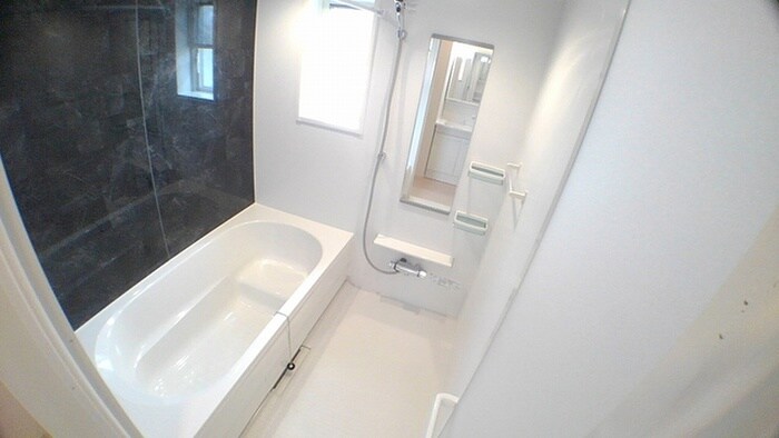 物件内観写真9　(バス／シャワールーム等)