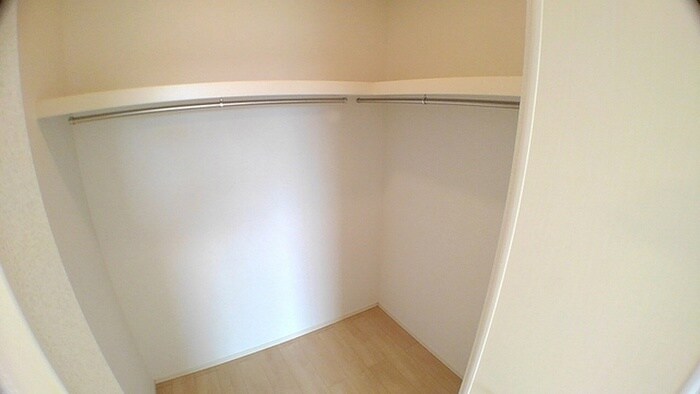 物件内観写真11　(収納)