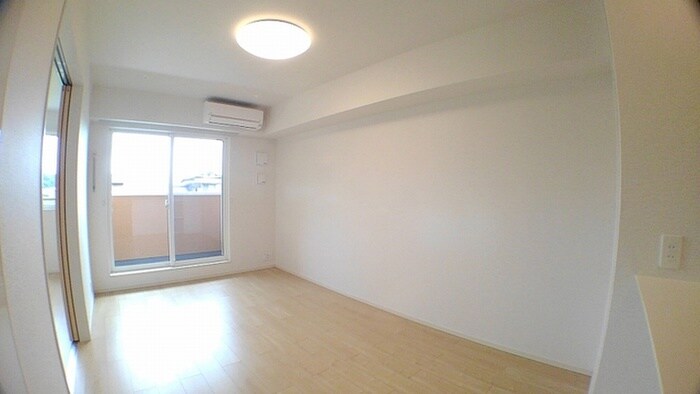 物件内観写真15　(居室)