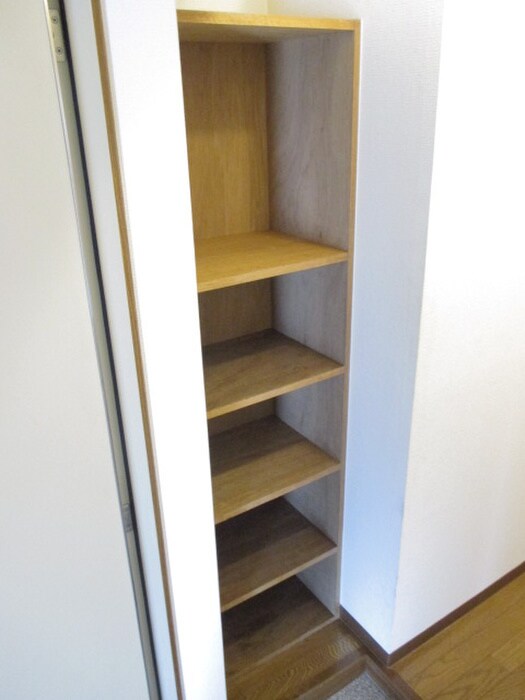 物件内観写真11　(靴箱)