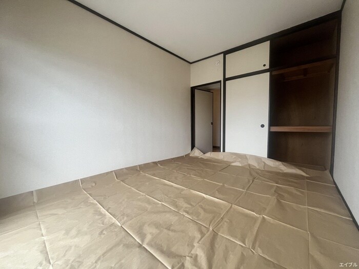 物件内観写真10　(居室)