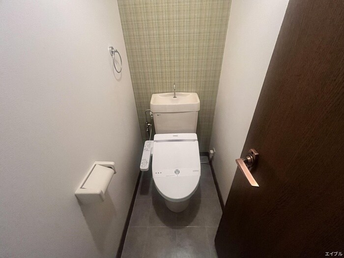 物件内観写真14　(トイレ)