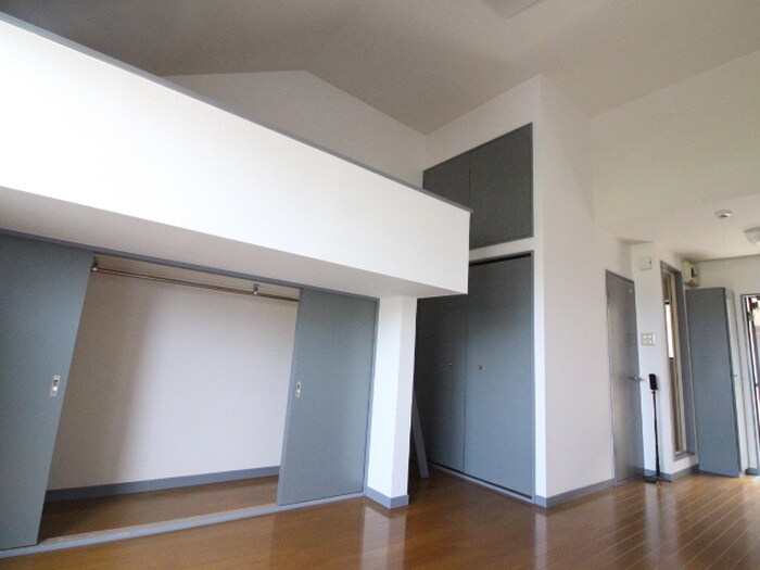 物件内観写真8　(居室)