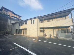 ミレニアム青葉外観写真