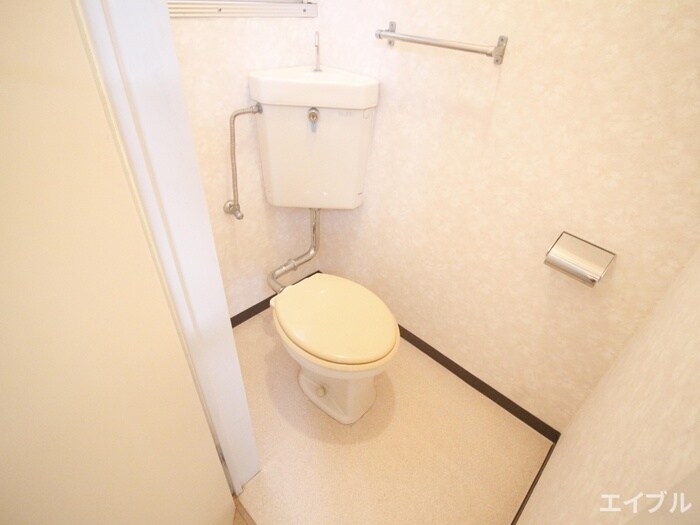 物件内観写真6　(トイレ)