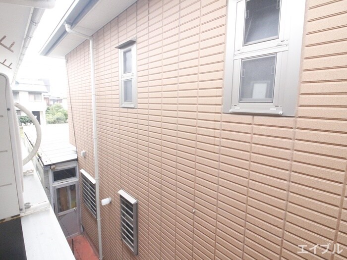 物件内観写真12　(室内からの展望)