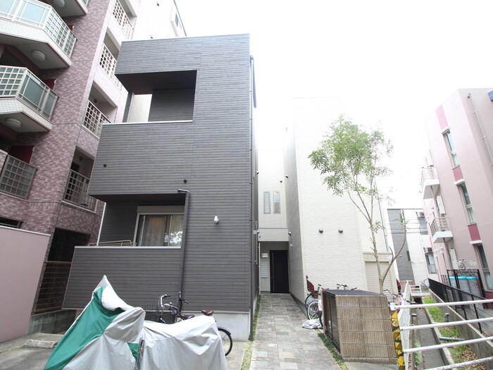 物件外観写真2　(外観写真)