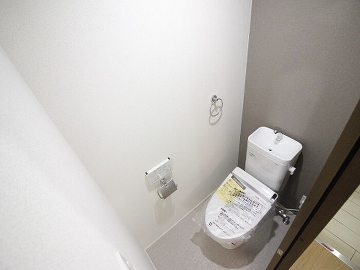 物件内観写真10　(トイレ)