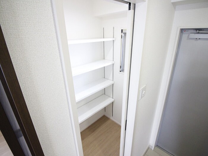 物件内観写真18　(靴箱)