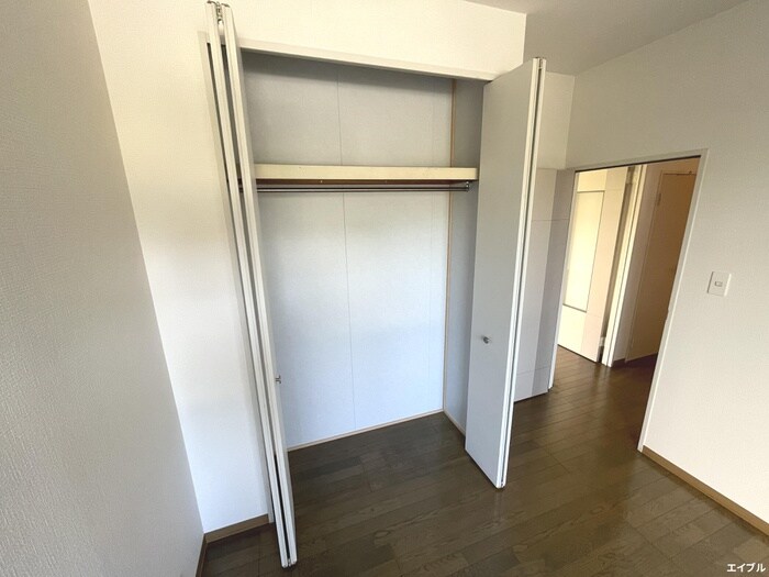 物件内観写真10　(収納)