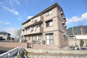 エタ－ナル華外観写真