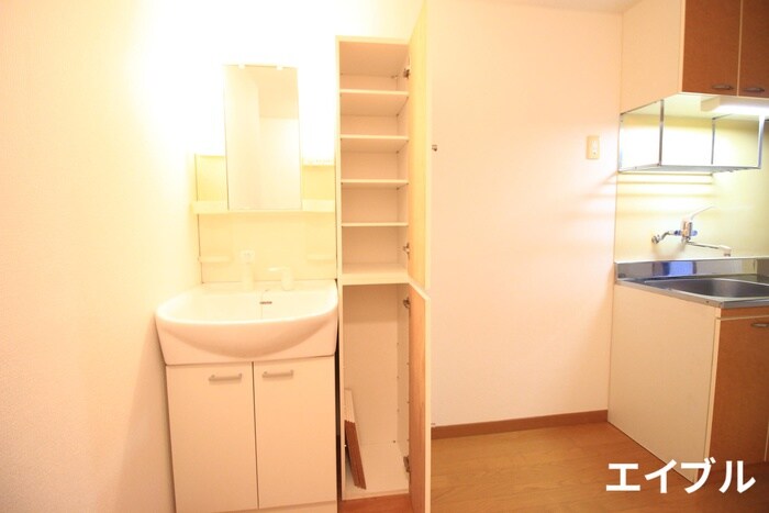 物件内観写真17　(靴箱)