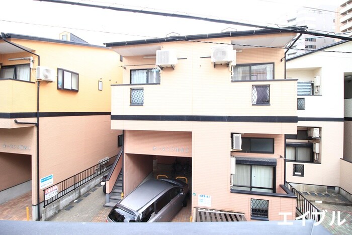 物件内観写真22　(室内からの展望)