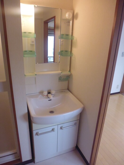 物件内観写真12　(洗面)