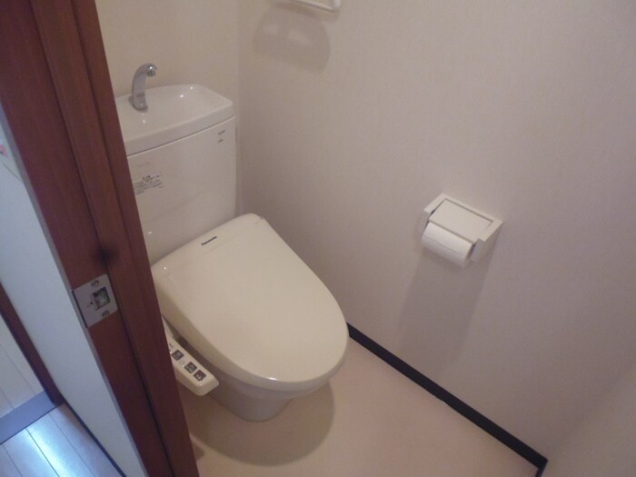 物件内観写真13　(トイレ)