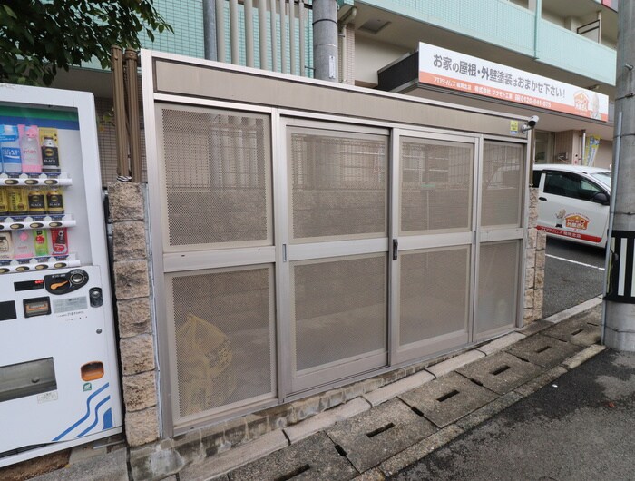 物件外観写真6　(建物設備)