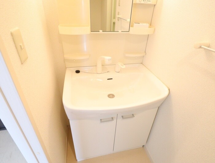 物件内観写真10　(洗面)