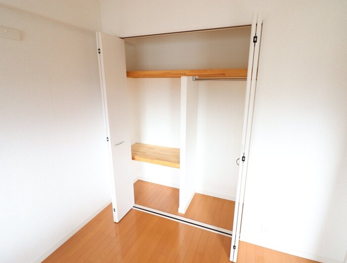 物件内観写真13　(収納)