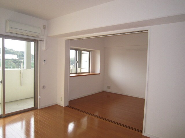 物件内観写真9　(内観写真)