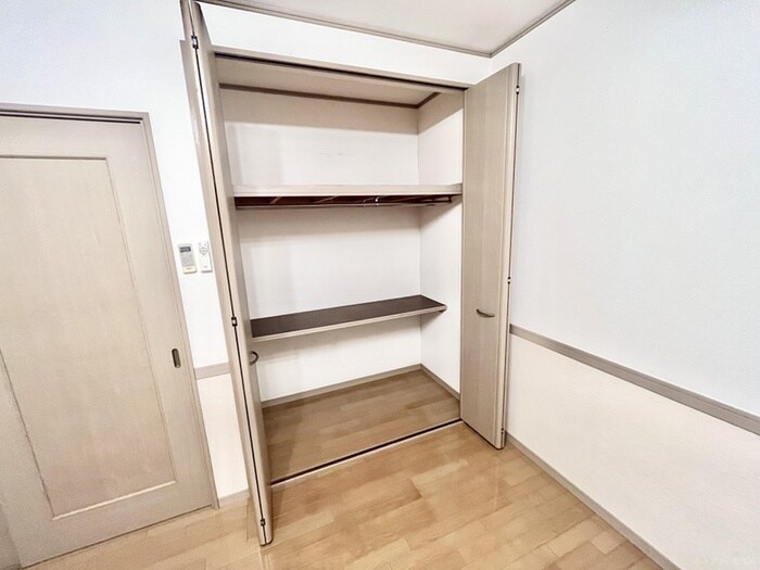 物件内観写真14　(収納)