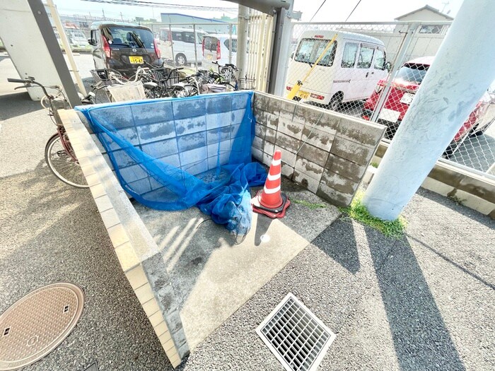 物件外観写真6　(建物設備)