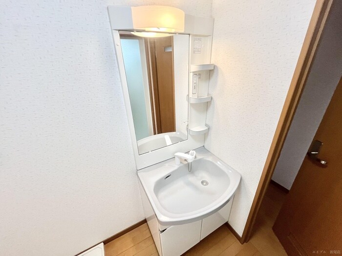 物件内観写真11　(洗面)