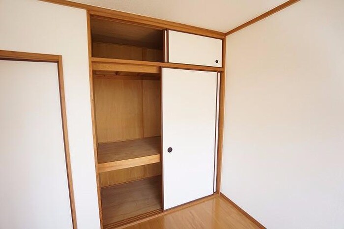 物件内観写真8　(収納)