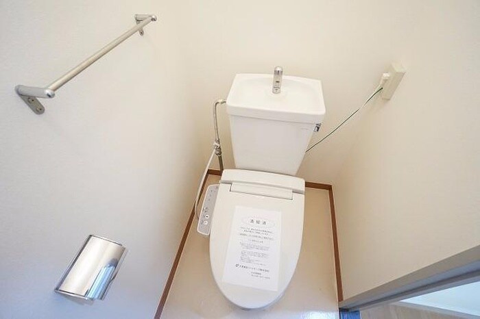 物件内観写真11　(トイレ)