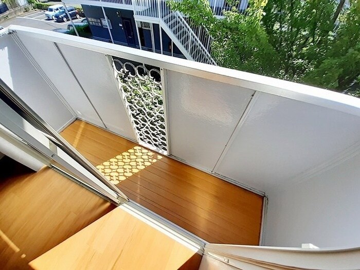 物件内観写真12　(ベランダ・バルコニー)