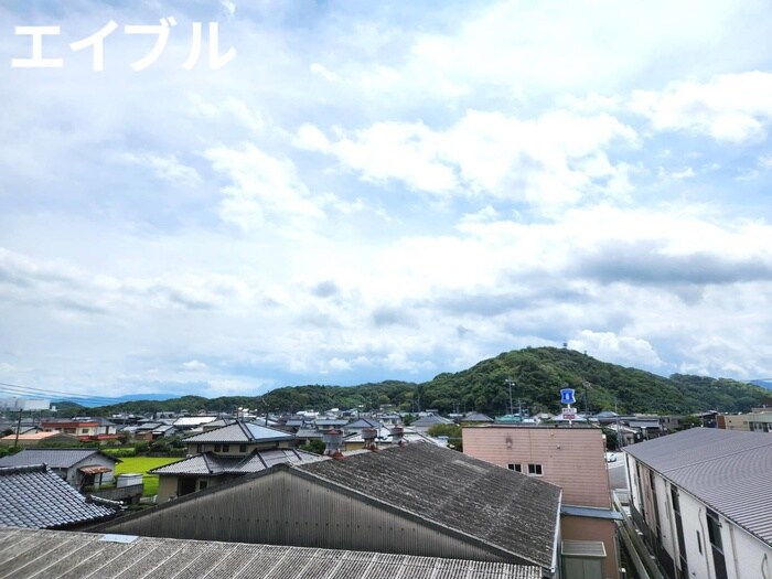 物件内観写真22　(室内からの展望)