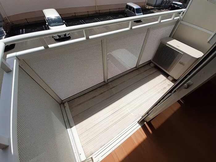 物件内観写真16　(ベランダ・バルコニー)