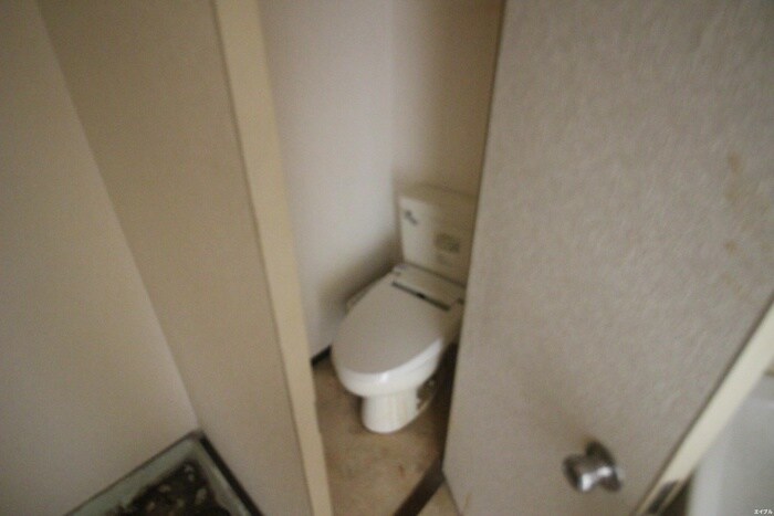 物件内観写真8　(トイレ)