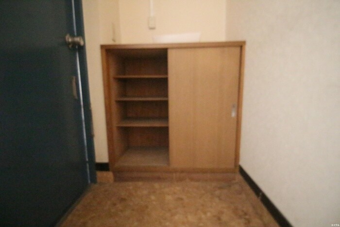 物件内観写真13　(靴箱)