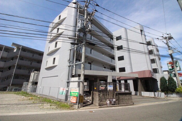 物件外観写真6　(外観写真)